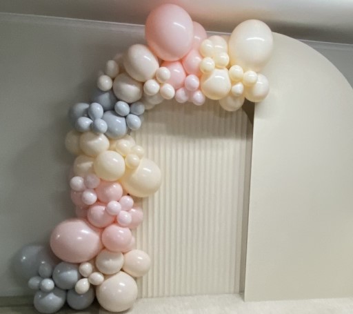 balloon arches