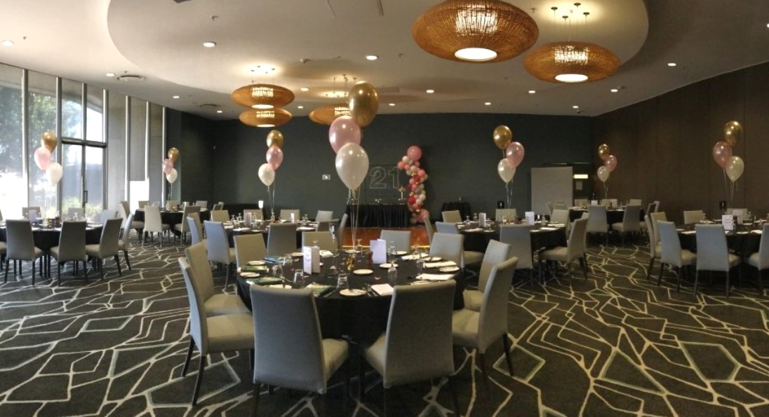 Private Function Balloon Centrepieces