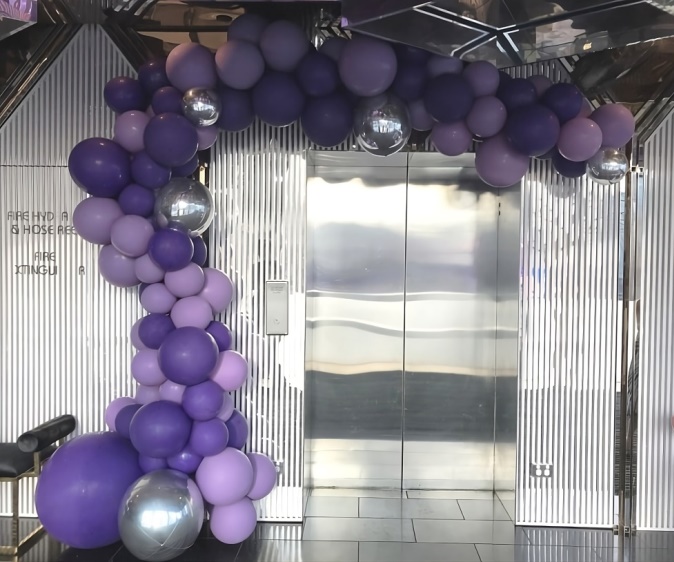 corporate event balloon arch
