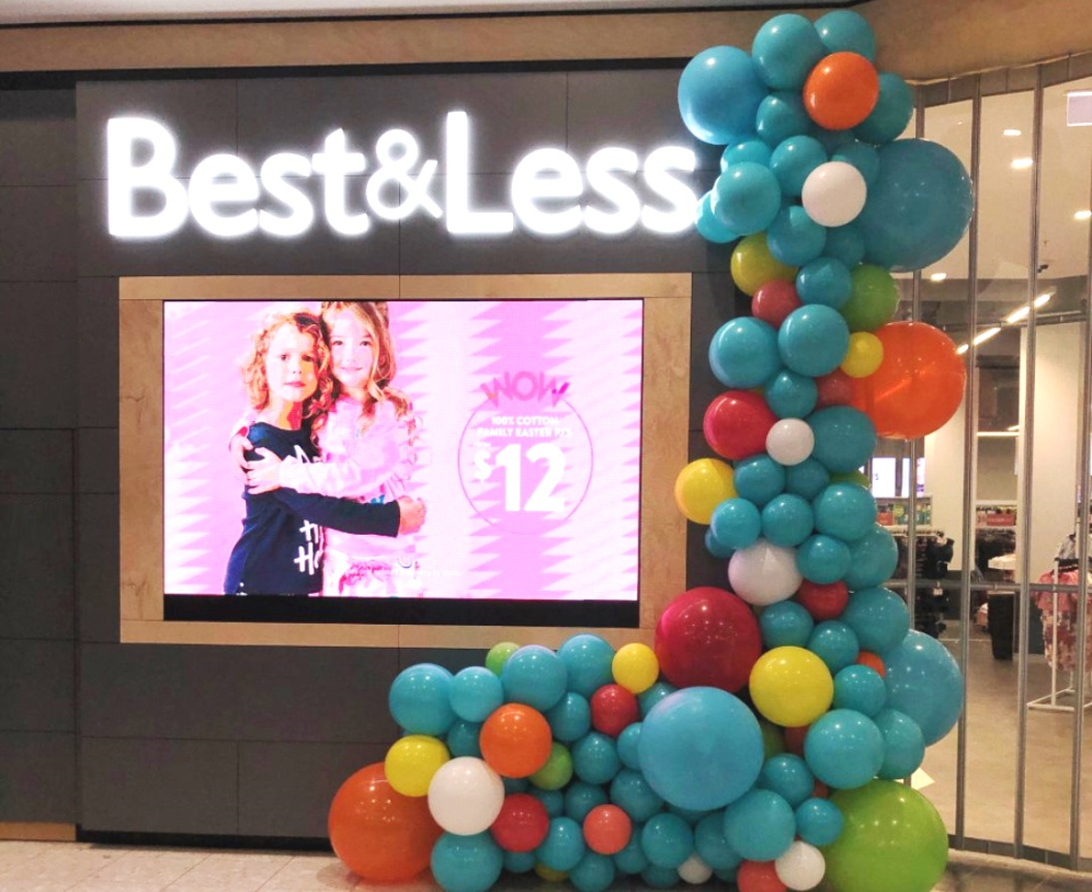 corporate event balloon arch