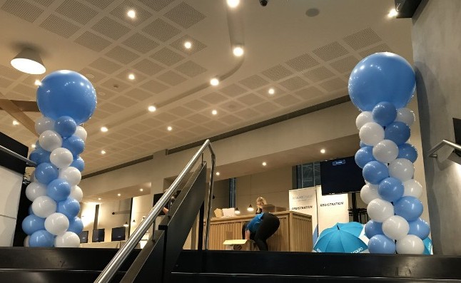 corporate event balloon columns
